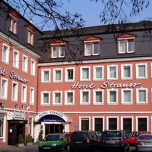 3* Otel Partner Strauss